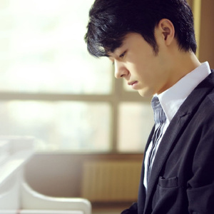 曹逼视频在线观看
